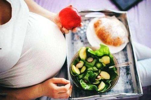 孕晚可以吃哈黑瓜,哈密瓜的甜蜜滋养